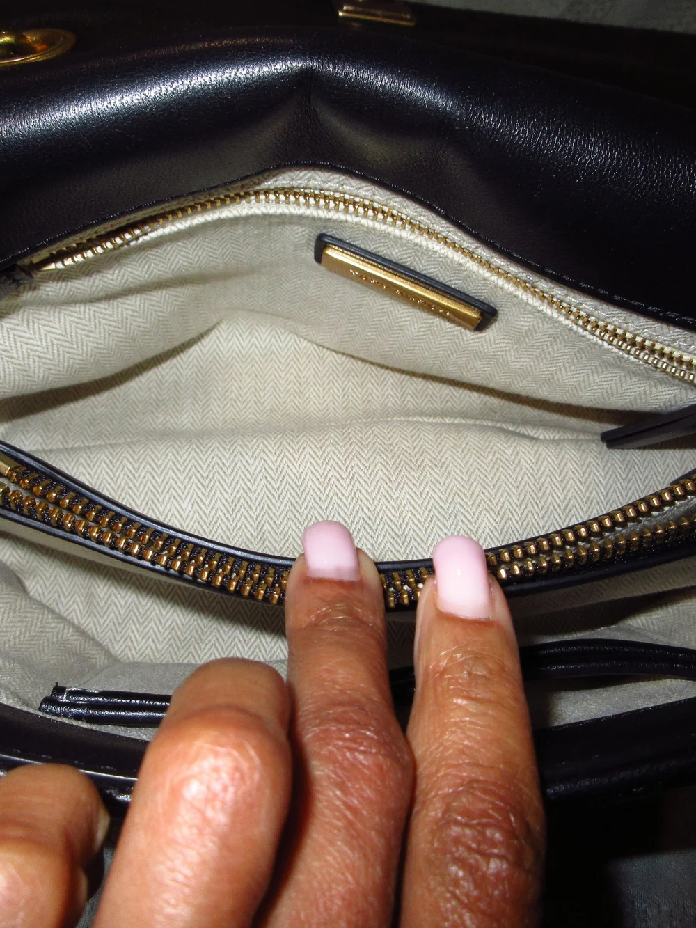 Tory Burch black tory